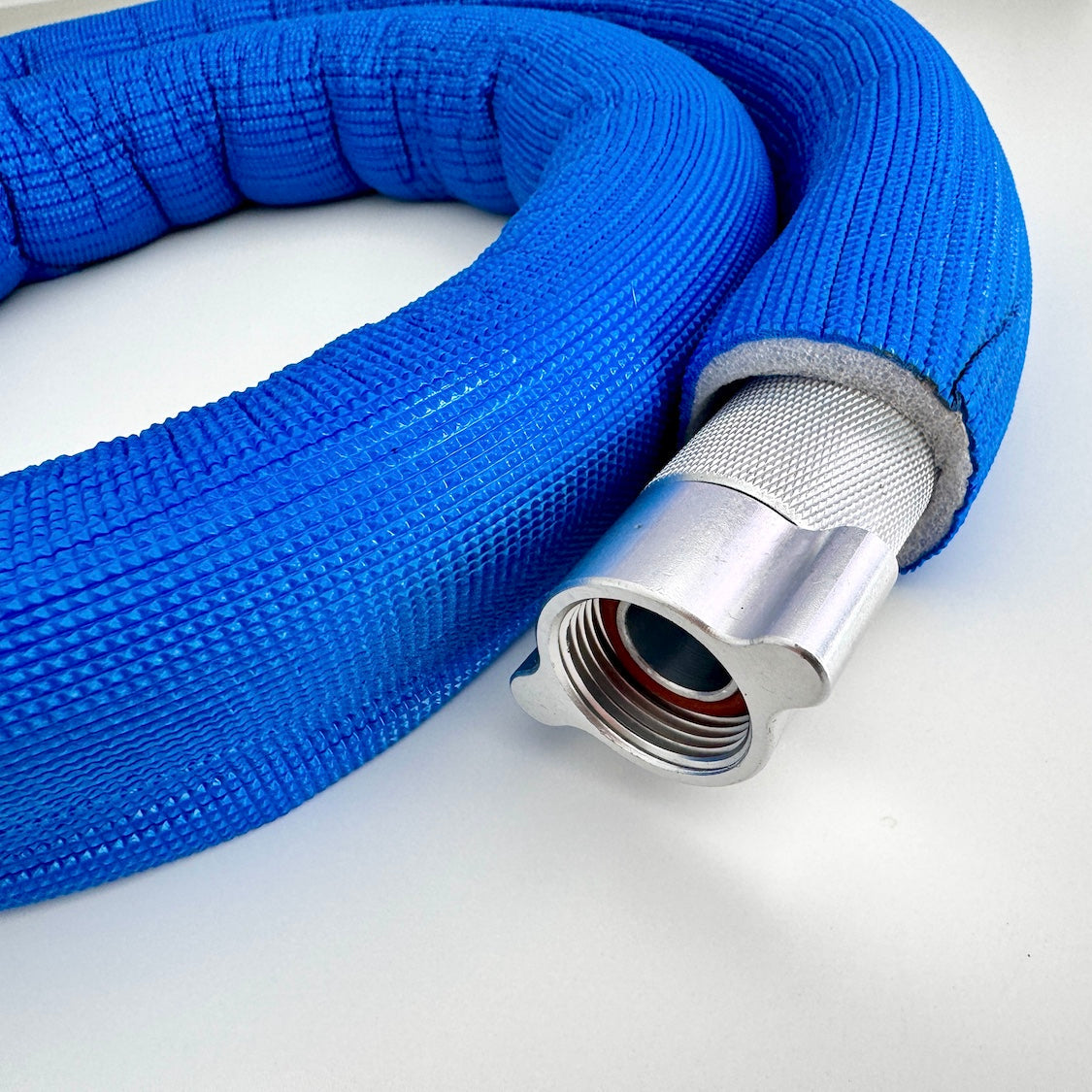 Steel braided clear hoses with condensation sleeves