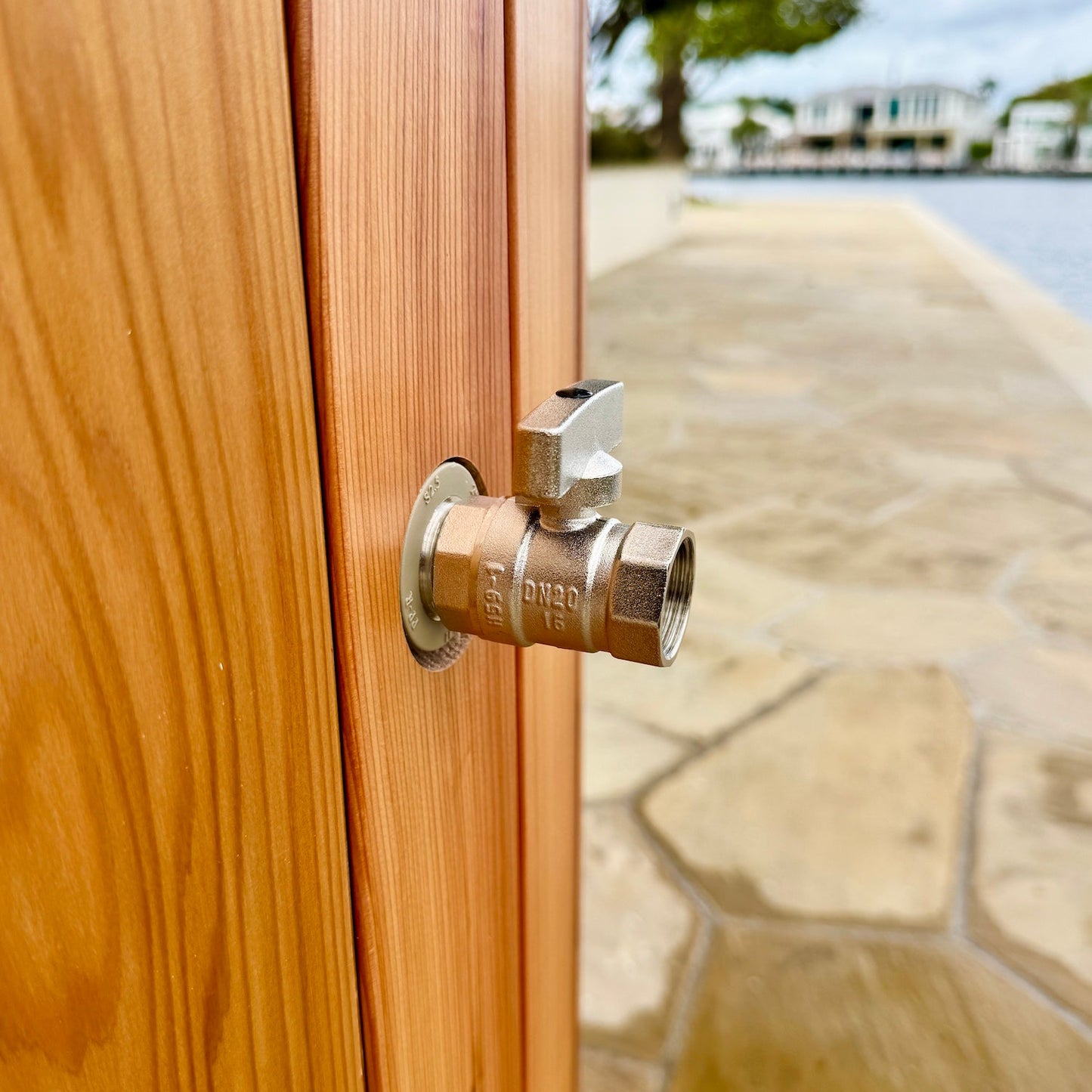 OSONE HydroGen Cedar Barrel Cold Plunge