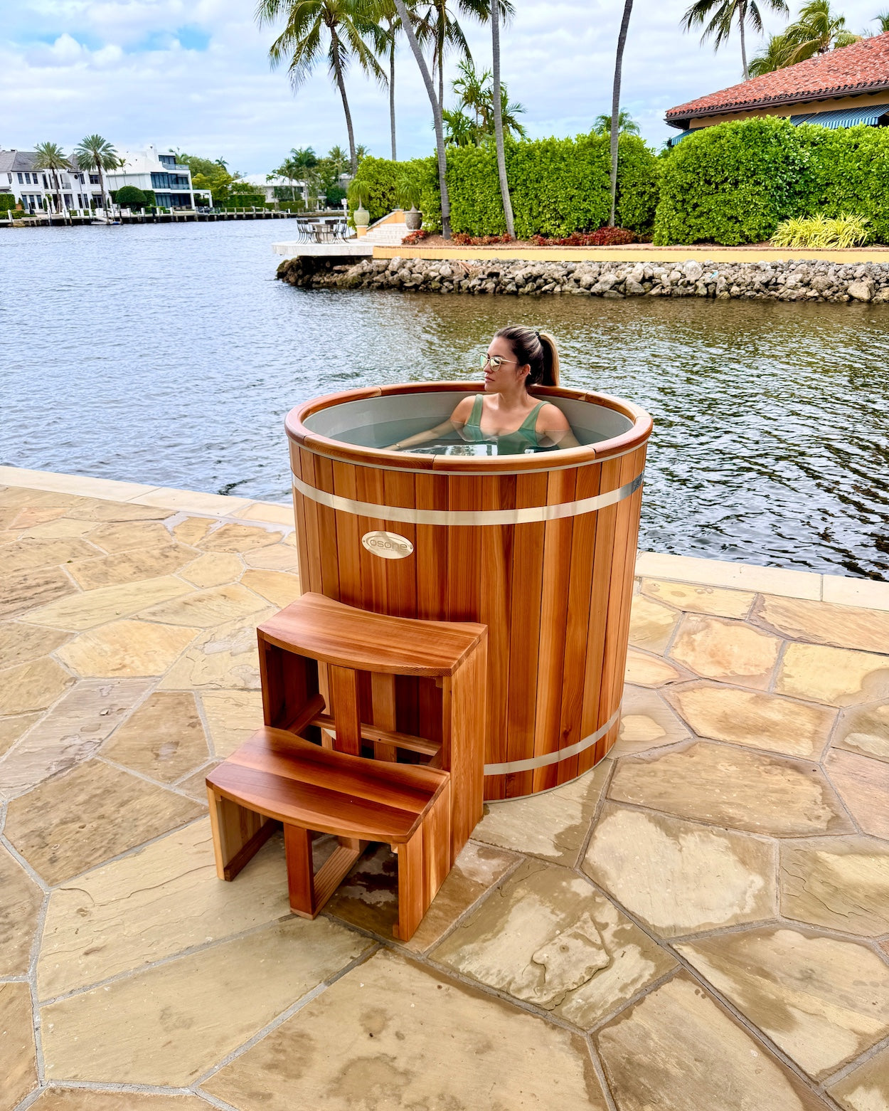 HydroGen Cedar Barrel Cold Plunge