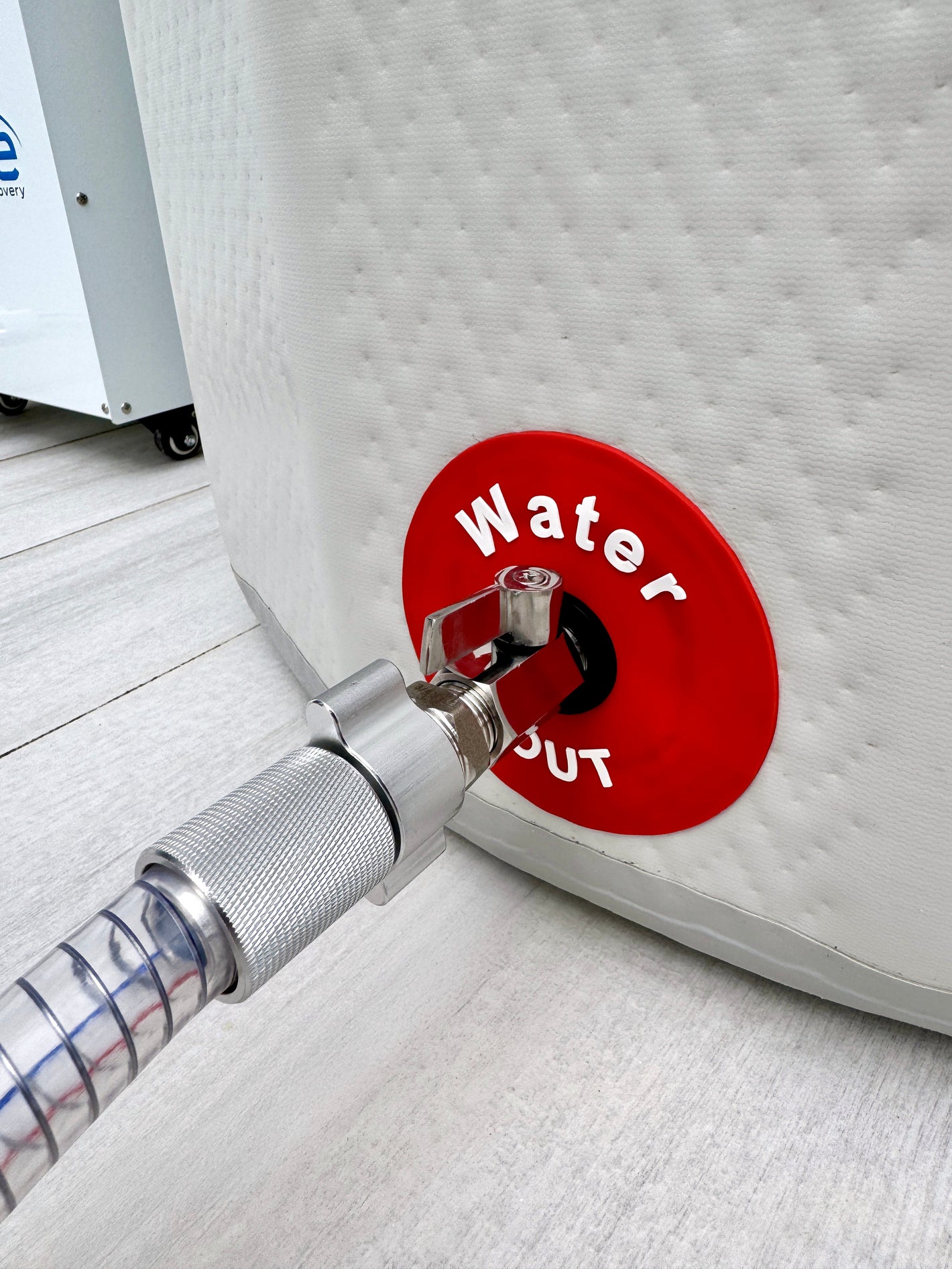 Shut off your water flow for ease of filter cleaning/replacement in less than 60 seconds.